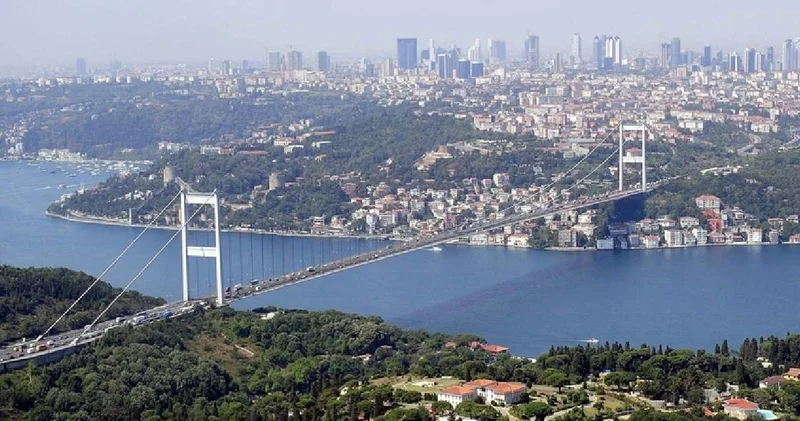 Tüm İstanbulluları ilgilendiriyor: FSM Köprüsü trafiğe kapatıldı!