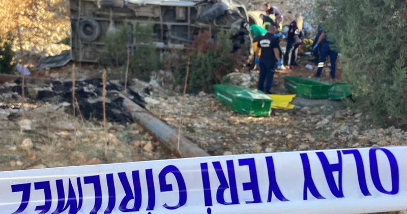 Mersin deki işçi servisi kazasında can kaybı sayısı 6 ya yükseldi