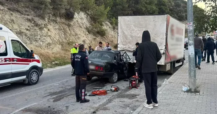 Aydın da feci kaza! 1 kişi hayatını kaybetti, 4 kişi yaralandı