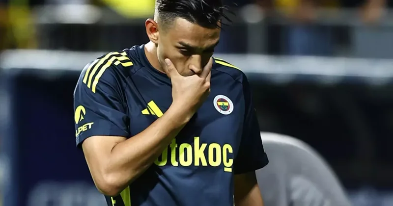 Fenerbahçe de 2 isim kadro dışı bırakıldı