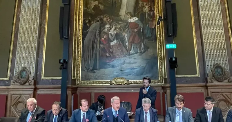 Hulusi Akar dan Fransa da kritik temas! İlk açıklama!