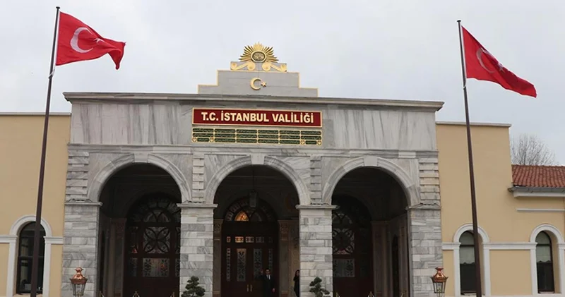 İstanbul Valiliği: Boğaziçi de 13 emniyet polis hafif şekilde yaralandı, 97 kişi gözaltına alındı