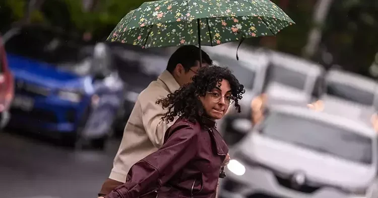 Son dakika: Meteoroloji den yeni hava durumu raporu... 25 ilde sarı kodlu alarm! Sağanak, sel, kuvvetli rüzgar uyarısı