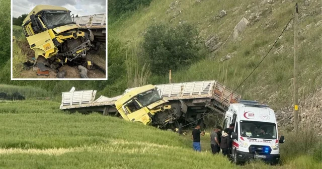 Batman da TIR ın lastiği patladı! Tarlaya uçtu: 1 ağır 3 yaralı Gündem Haberleri