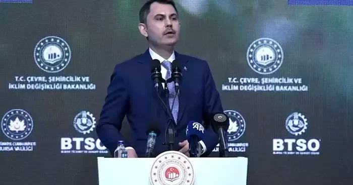 Bakan Kurum dan belediyelere ‘müsilaj’ uyarısı: Vazifelerini yeterince gerçekleştirmiyorlar