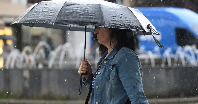 Meteoroloji den İstanbul dahil birçok il için sağanak ve soğuk hava uyarısı