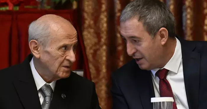 DEM Partililer dövizlerle kutladı... Orhun Abideleri nden alıntı yapan Bakırhan, Bahçeli ye teşekkür etti