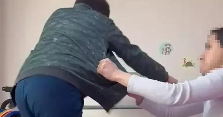 Görüntüyü yanlışlıkla aileye gönderdiklerinde ortaya çıkmıştı! Vicdanları sızlatan olayda eğitmen serbest bırakıldı