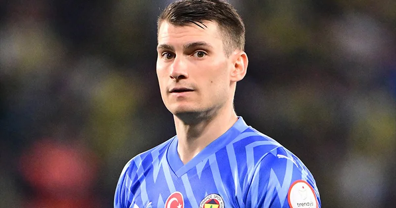 Büyük umutlarla gelen Livakovic le yollar ayrılıyor; yerine gelecek isim için sürpriz iddia!
