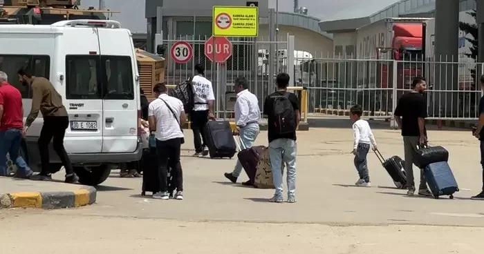 İran İsrail arasındaki gerginlik artıyor! Türk vatandaşları Türkiye ye dönüyor