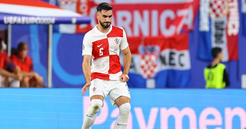 Galatasaray da yeni hedef Josip Sutalo! Futbol Haberleri