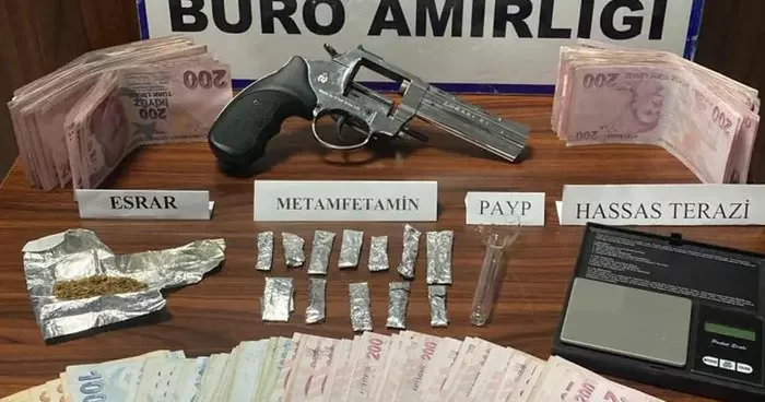Kütahya’da uyuşturucu ticareti yapmak suçundan 1 kişi tutuklandı