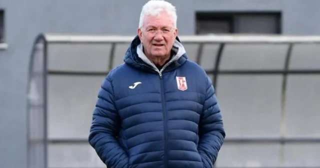 Balıkesirspor’da İsmail Ertekin ile yollar ayrıldı Futbol Haberleri