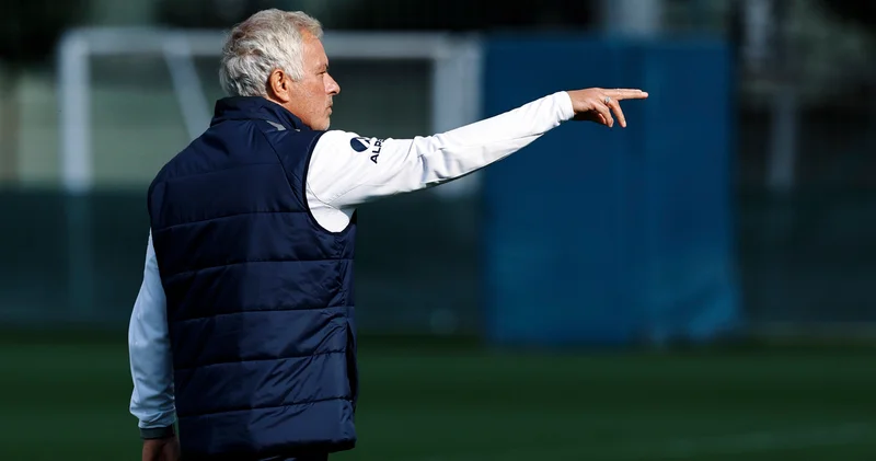 Fenerbahçe nin hazırlık maçı programı belli oldu! Fenerbahçe Haberleri