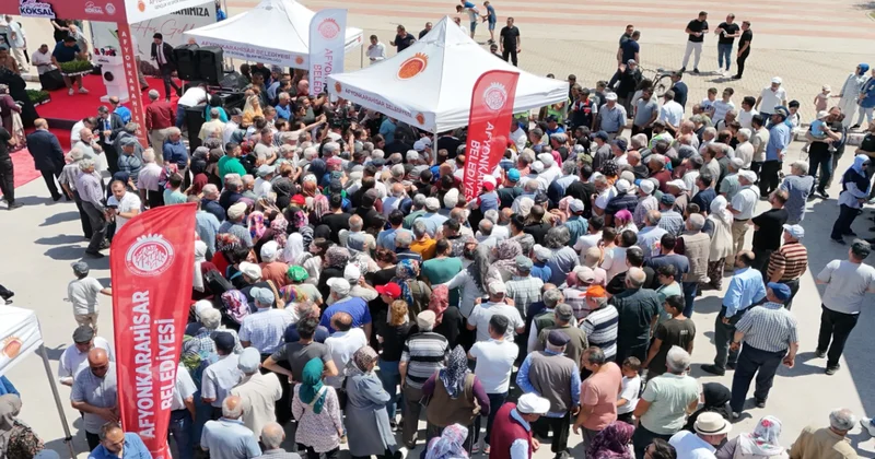 Sebze fiyatları artınca vatandaş bedava fide için birbirini ezdi Sözcü Gazetesi