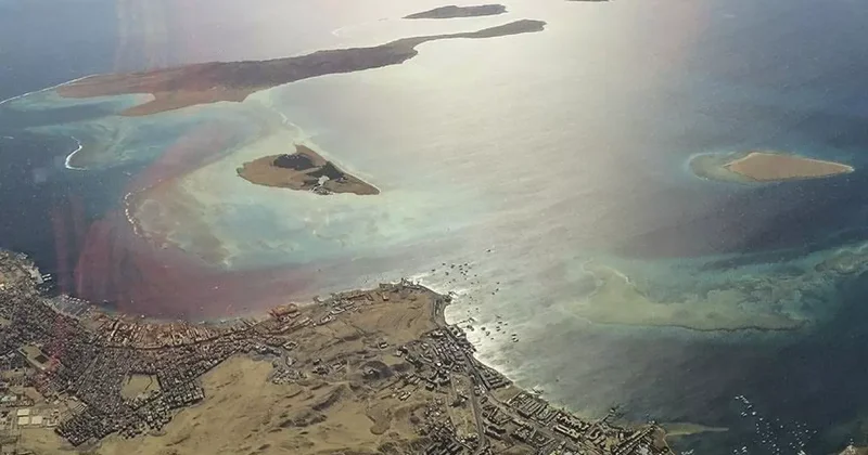 İsrail’in İran’a saldırısı sonrası gözler Hürmüz Boğazı’na çevrildi