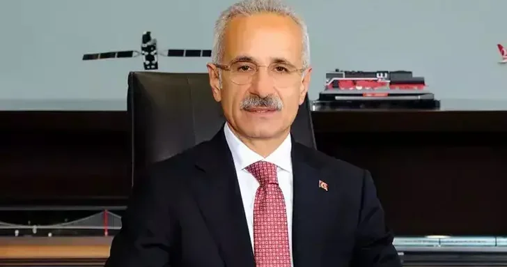 Bakan Uraloğlu: Havayolu işletmelerimiz İran, Irak, Suriye, Ürdün e seferlerini iptal etmiştir