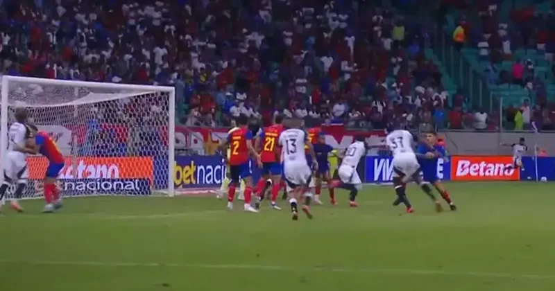 Hulk tan 90+1 de mucize gol: Kornerden ağlara! Fanatik Spor Haberleri Video
