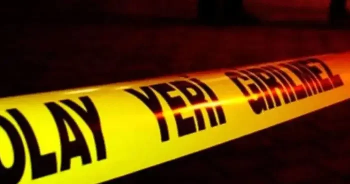Uşak’ta ikiz kardeşlere av tüfeği ile ateş edildi: 1 ölü, 1 yaralı