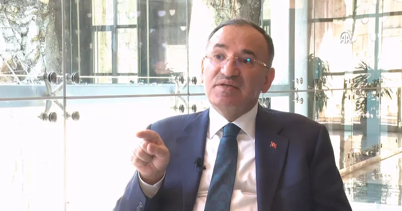 TBMM Başkanvekili Bozdağ: Yeni darbe düşünenler avuçlarını yalar