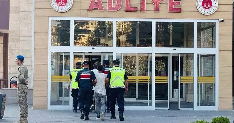 Eniştesini öldüren şüpheli, mısır tarlasında yakalandı