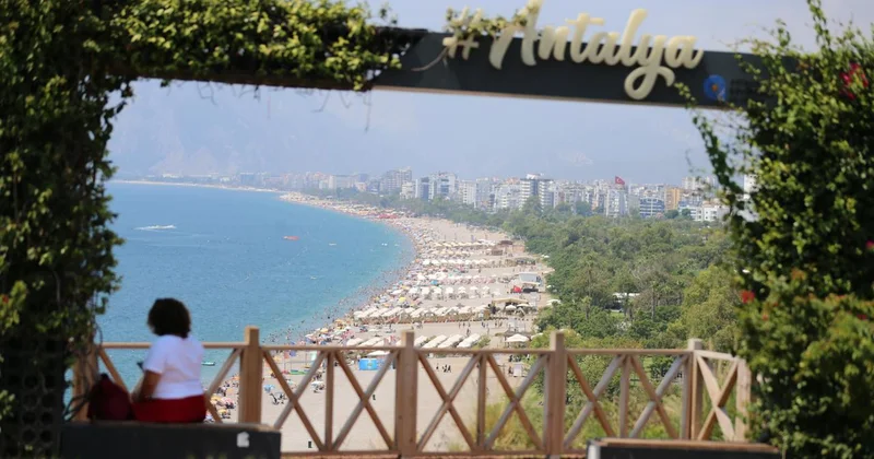 Antalya da nem yüzde 77 ye ulaştı