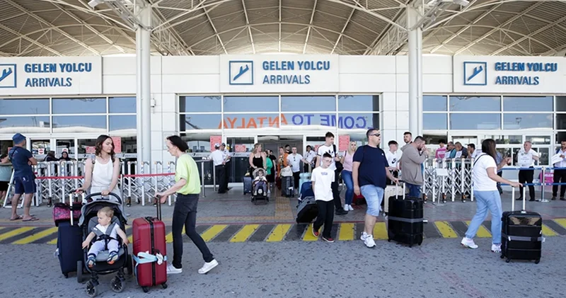 Antalya, son 5 yılın temmuz ayı günlük ziyaretçi rekorunu kırdı
