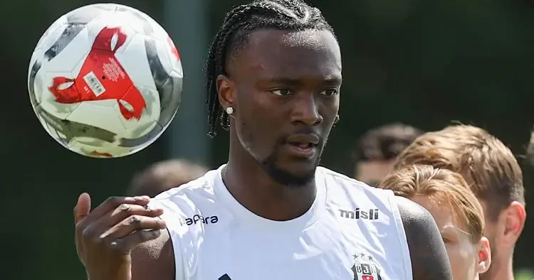 Tammy Abraham: Kupalar kazanmak için savaşmaya geldim!