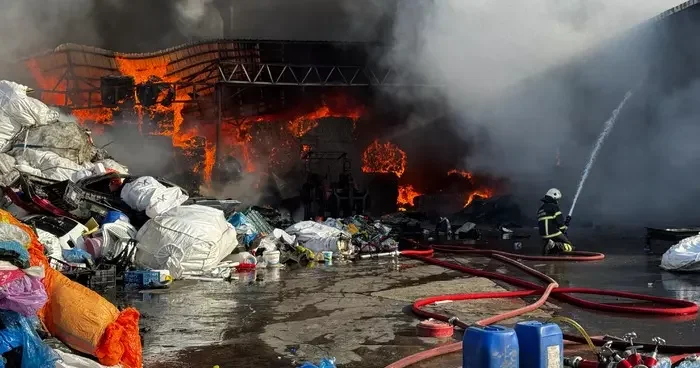 Ordu da geri dönüşüm tesisinde yangın çıktı