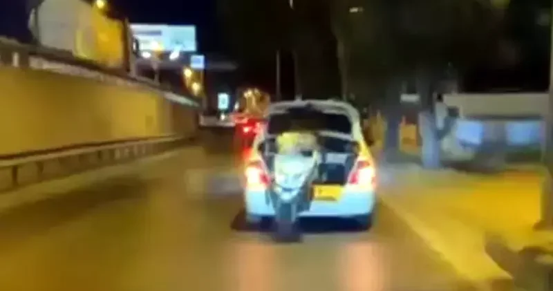Avcılar’da motosikletin tehlikeli taşınma yöntemi kamerada