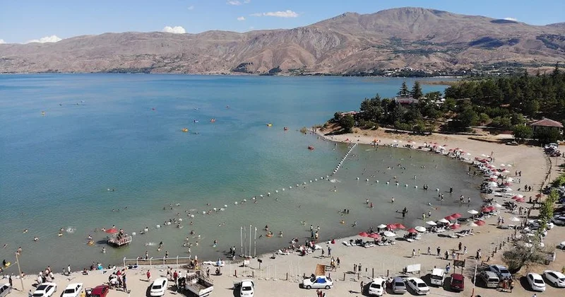 Yüzerken kalp krizi geçirip öldü Sözcü Gazetesi