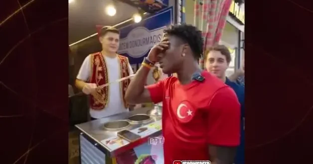 IShowSpeed Türkiye’de! Maraş dondurmacısındaki mücadelesi sosyal medyada gündem oldu