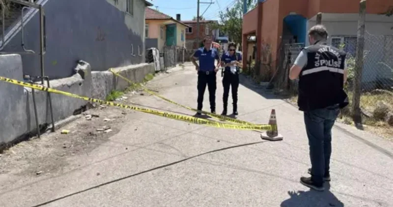 Kandıra da husumetli iki grup arasında kavga!