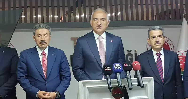 Bakan Ersoy: Yıl sonu hedefimiz olan 64 milyar dolarlık turizm gelirine emin adımlarla ilerliyoruz