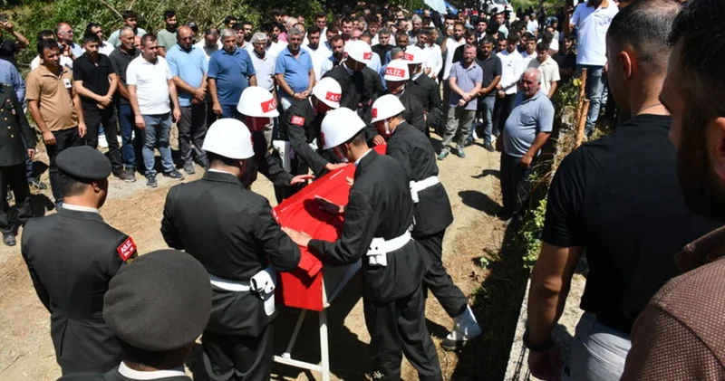Şehit Uzman Çavuş Selami Acımaz, Samsun da son yolculuğuna uğurlandı