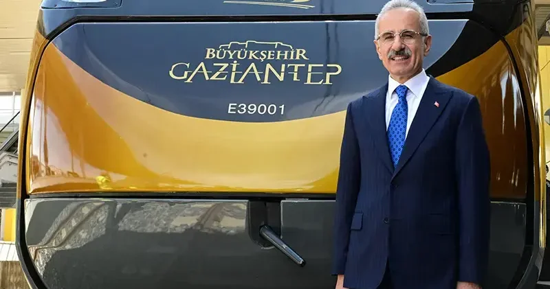 Bakan Uraloğlu: Kendi ürettiğimiz yerli araçlarımız yolcu taşımacılığına başlayacak