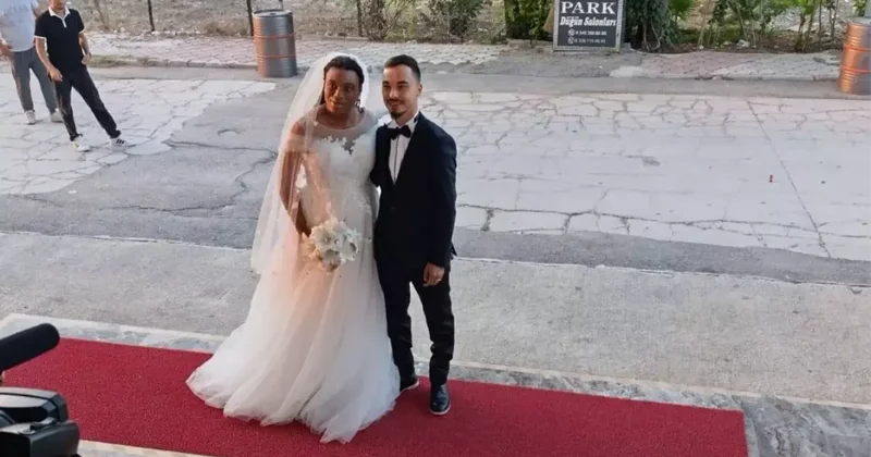 Osmaniyeli Mustafa, Amerikalı market yöneticisiyle evlendi