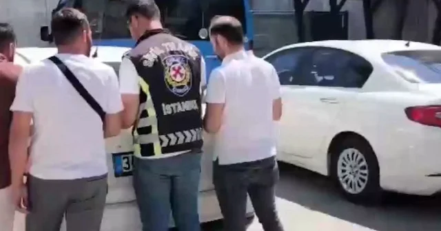 Beylikdüzü nde trafikte ters yönde ilerleyen 3 sürücüye para cezası verildi VİDEO İZLE