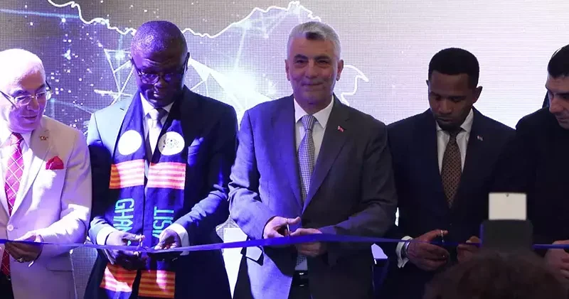 Bakan Bolat: Afrika ile yıl sonuna kadar 400 milyar dolara yakın ihracatımız olacak