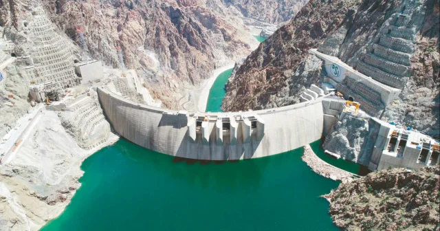 2,5 milyon kişinin elektrik ihtiyacı Yusufeli HES’ten Ekonomi Haberleri