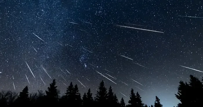 Gökyüzünde eşsiz manzara: Sakarya, Erzincan, Kayseri... Perseid meteor yağmuru nefes kesti