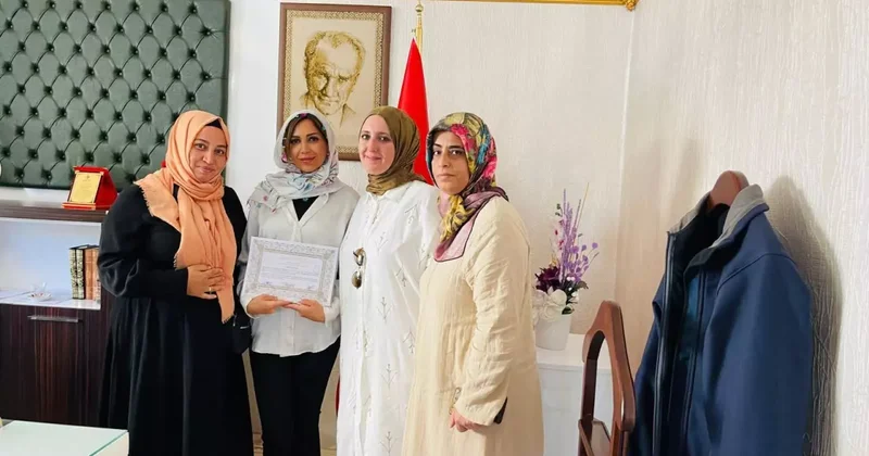 Elazığ da arkadaşı ve ailesinden etkilenen Alman, Müslüman oldu