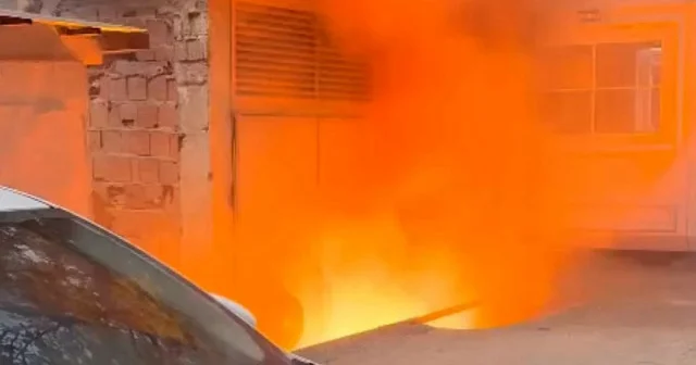 Avcılar’da trafo yangını paniğe neden oldu VİDEO İZLE