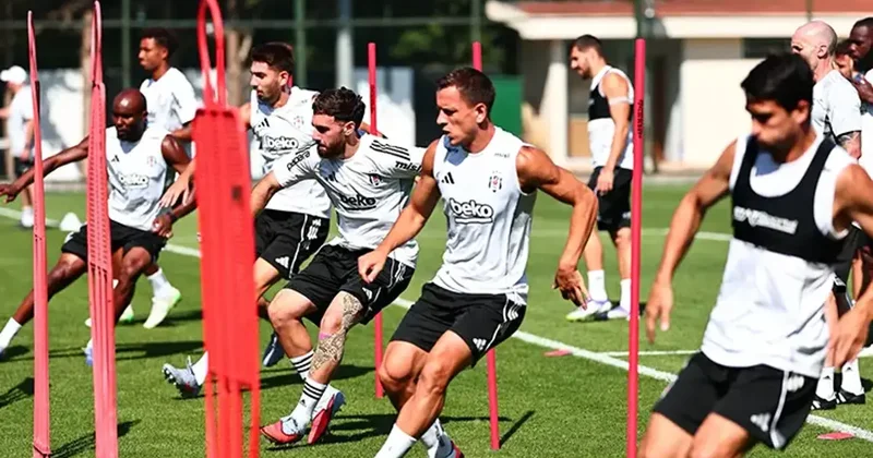 Beşiktaş, St. Patrick’s maçının hazırlıklarını tamamladı Fanatik Spor Haberleri Video