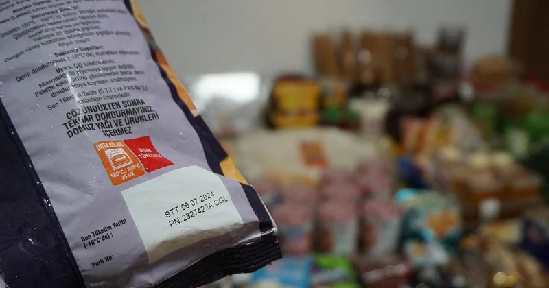 Zincir markette son kullanması geçen yüzlerce ürün ele geçirildi