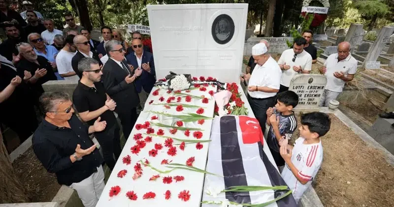 Beşiktaş, Süleyman Seba’yı kabri başında andı