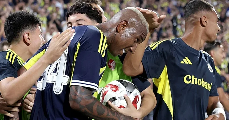 Fenerbahçe, Hollanda ekiplerine karşı 10. kez kazandı!