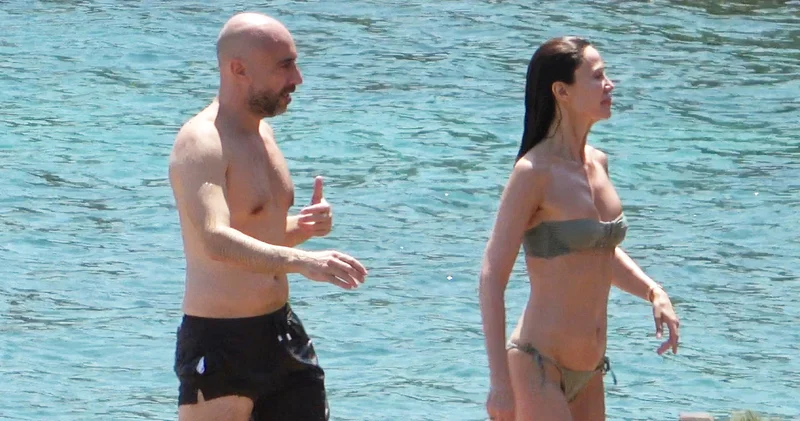 Demet Şener ile Tolga Arman ın Bodrum tatili Magazin haberleri