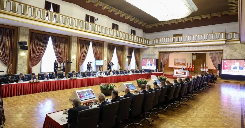 Komisyon, partilerin sunduğu isimleri önümüzdeki hafta dinleyecek Agos