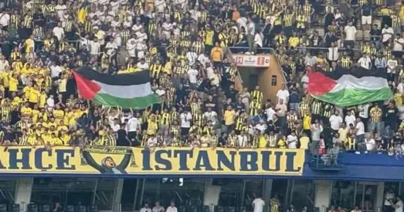 Kadıköy de unutulmaz an: Fenerbahçe taraftarı Filistin i unutmadı